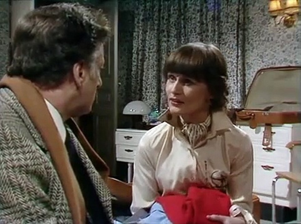 Yes Minister S1 E4 Big Brother