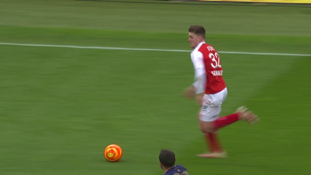 Stade de Reims v Brest