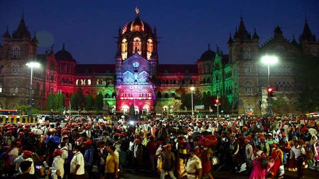 Maharashtra movement: Nasik farmers reached Azad Maidan