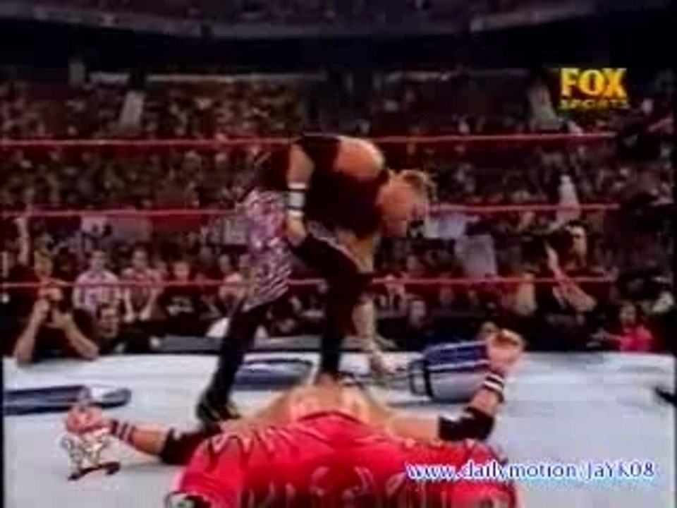 Christian Turns On edge