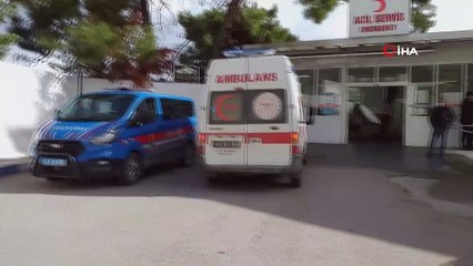 İnşaat işçileri taşlarla, sopalarla birbirine girdi, 3 kişi yaralandı