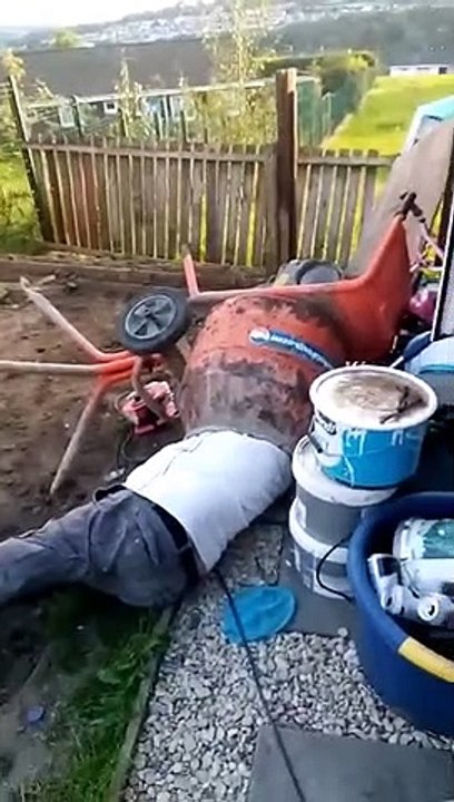 Faire un tour de bétonnière