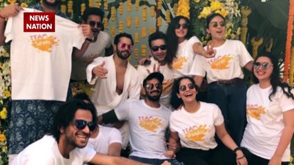 करीना ने फ्लॉन्ट किया बेबी बंप तो शादी में वरुण धवन बने 'सुपरमैन'