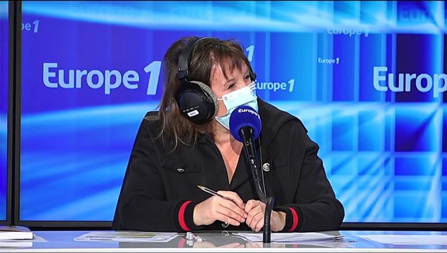 EXTRAIT - Quand Carla Bruni raconte sa chanson Quelqu’un m’a dit