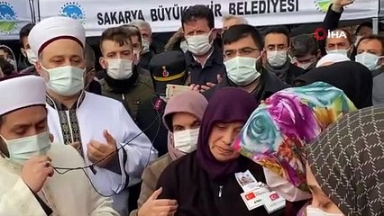 En zorlu ayrılık... Sakarya şehidini ebediyete uğurladı
