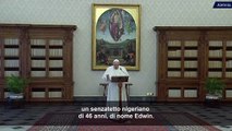 Angelus: la preghiera  di Papa Francesco per il senzatetto nigeriano, Edwin.