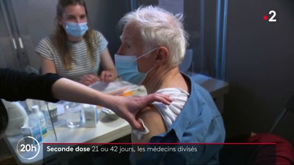 Vaccins contre le Covid-19 : l'espacement des injections fait débat