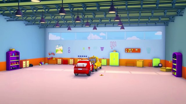 Tom la Dépanneuse et la Voiture de Course à Car City| Voitures et Camions, dessin animé pour enfants