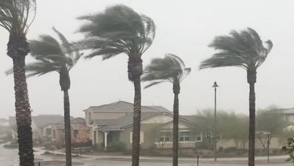 Storms rock central Arizona with hail and wind
