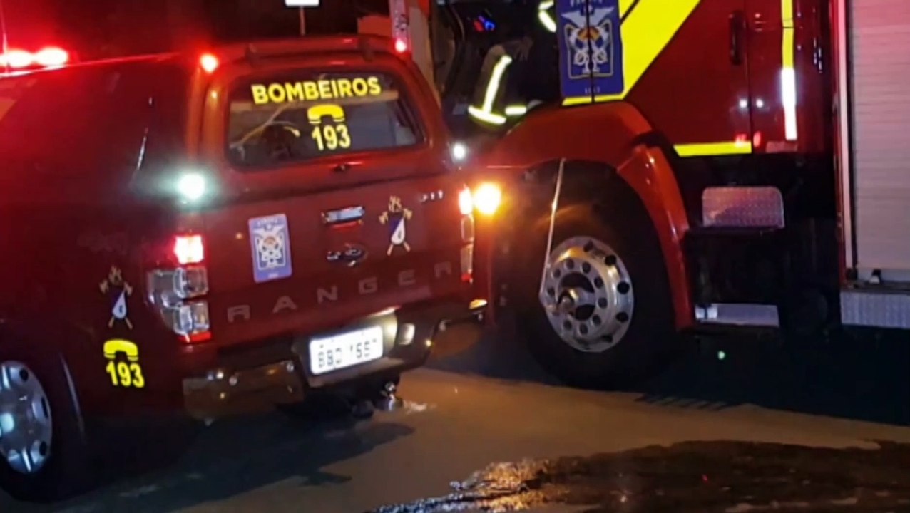 Curto circuito em ventoinha mobiliza Bombeiros em prédio onde fica o Ceonc, no Centro de Cascavel