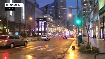 Snow starting to come down in Chicago