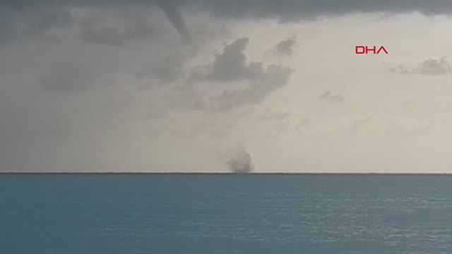 Demre'de şaşırtan görüntü; bir tarafta hortum, bir tarafta güneş