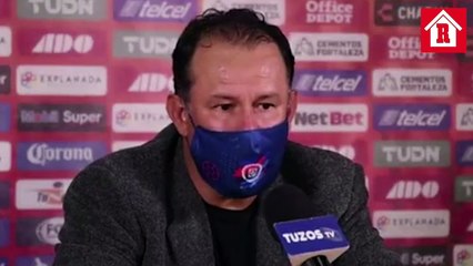 No me da pena decir que salimos a defendernos ante Pachuca, aseguró Juan Reynoso