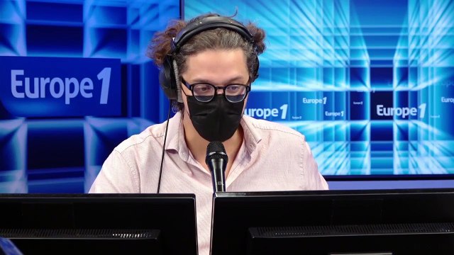Nikos Aliagas : On peut avoir un porte-clés rigolo en cadeau avec les rafales ? (Canteloup)