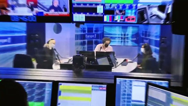 Nelson Monfort : On a appris l'abandon de l'Institut Pasteur qui sort sur blessure (Canteloup)