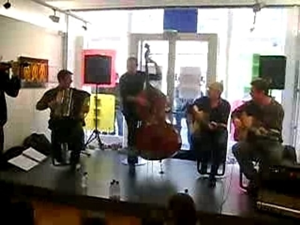 LES POMMES DE MA DOUCHE : SHOWCASE A BLOIS