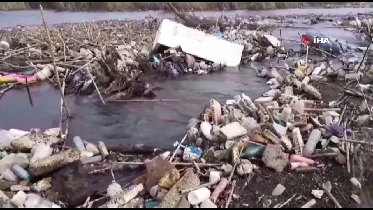 Büyük Menderes Nehri çöplüğe döndü, tehlike çanları çalıyor