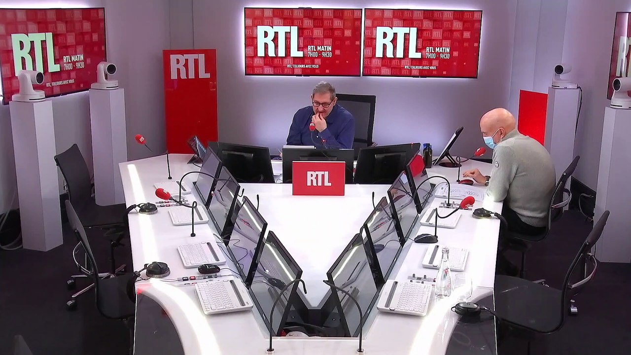 Vendée Globe : "Finir cette course est quelque chose d'exceptionnel", selon Michel Desjoyeaux