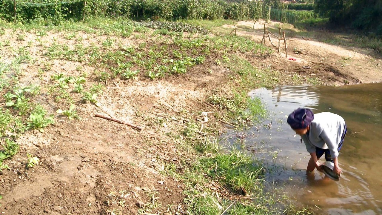 Climate change creates a migration crisis southeastern Bangladesh