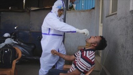 India rebaja por primera vez desde junio los 10.000 casos diarios de covid-19