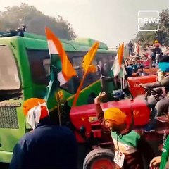 Republic Day Vs Tractor Rally: Protesting Mob Occupies Red Fort