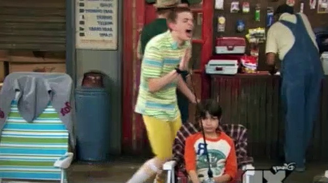 Kickin' It - S03 E02 - Dueling Dojos