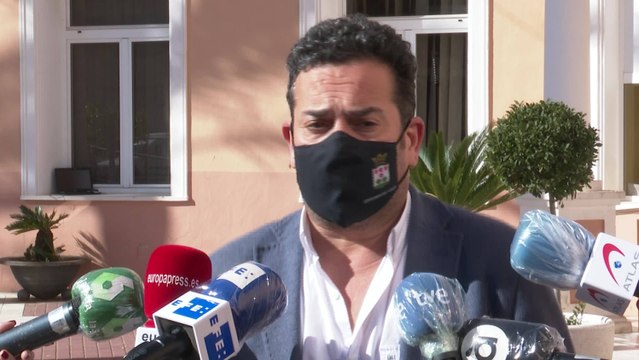 Alcalde de El Verger rechaza dimitir, de momento , por su vacunación