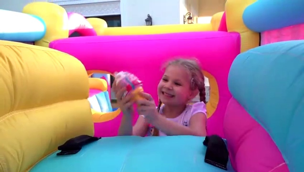 Diana and Roma Put Together a Collection of Ice Cream Surprises