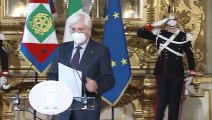Dans l'impasse, sans majorité, le Premier ministre italien Giuseppe Conte jette l'éponge