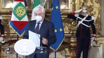 Nach Treffen mit dem Präsidenten: Italiens Ministerpräsident Giuseppe Conte tritt zurück