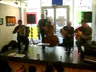 LES POMMES DE MA DOUCHE : SHOWCASE A BLOIS