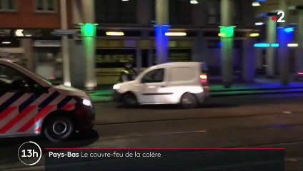 Pays-Bas : deuxième nuit d'émeutes après l'instauration d'un couvre-feu