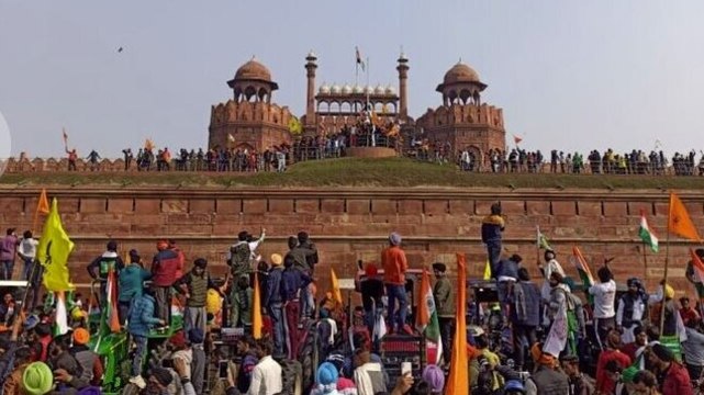 Has violence during tractor rally discredited farmers' stir?