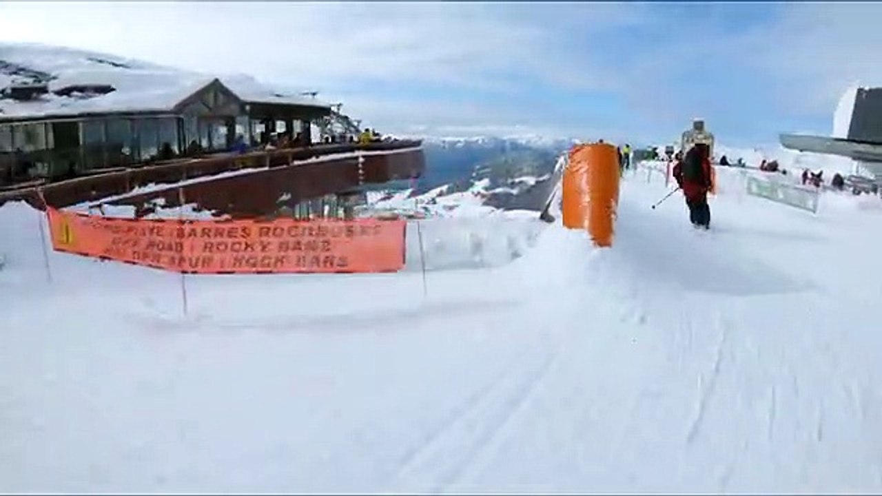 Un peu de ski avec Candide Thovex