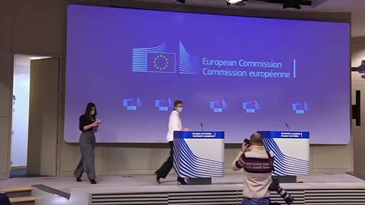 La UE quiere más baterías eléctricas "hechas en Europa" para depender menos de China