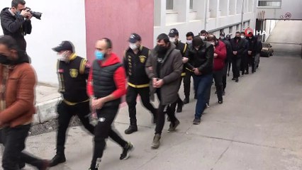 Oto hırsızlık çetesine 20 tutuklama