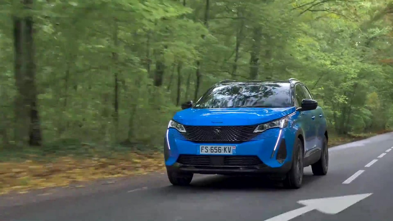 PEUGEOT 3008 auch als Plug-In Hybrid erhältlich