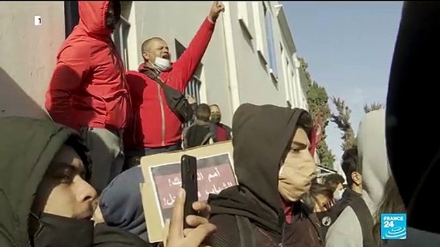 Tunisian protesters march on parliament amid cabinet reshuffle