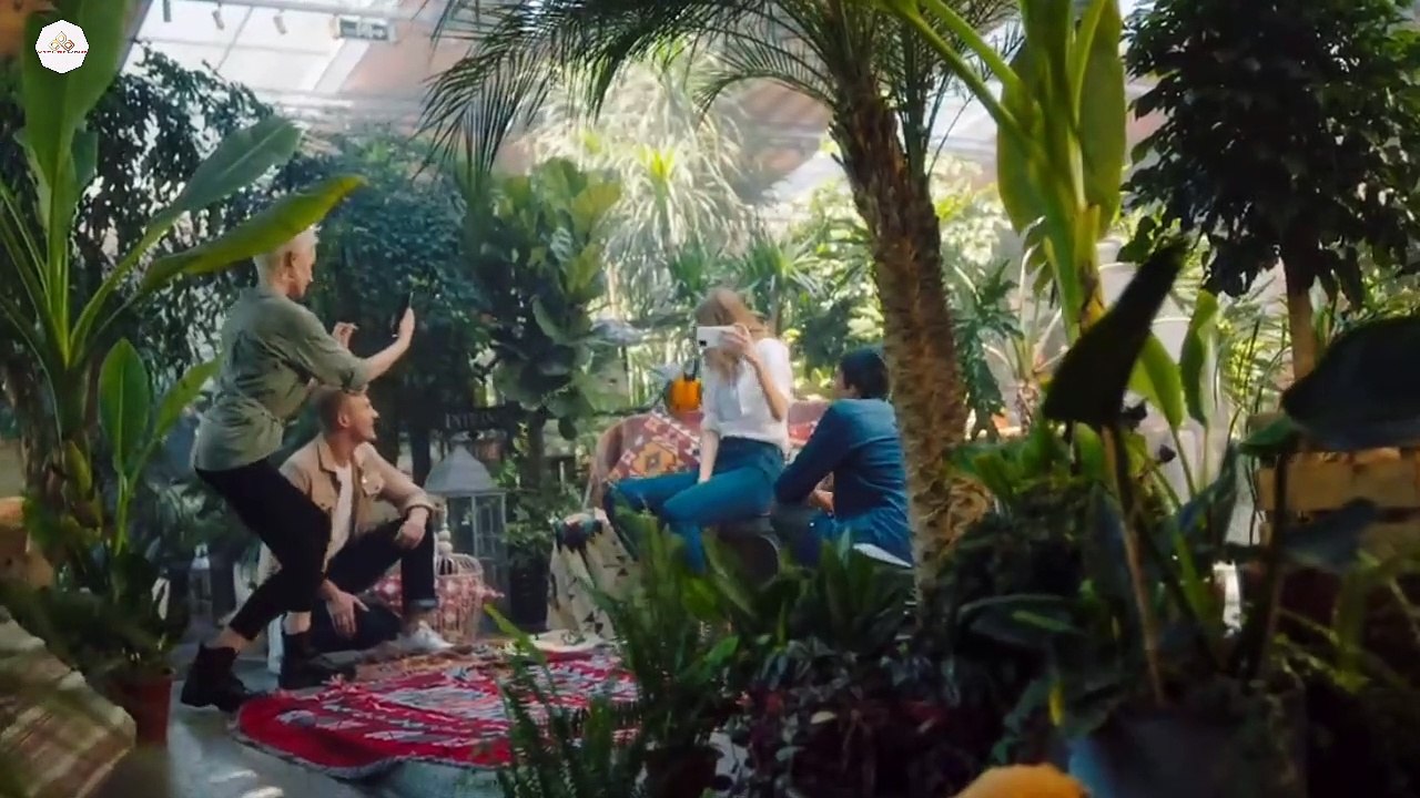 VIVO V22 PRO -5G - 5000mAh Battery ,108Camera, 12GB Ram, 256GB, 5G, Ultra HD, Price, Specs #Vivo #vivoV20 #vivoV20Series #vivoX50Pro #OppaAsia #OnePlus #Xiaomi #Samsung #samsunggalaxy #opportunity #Oppo #oneplusnord5g