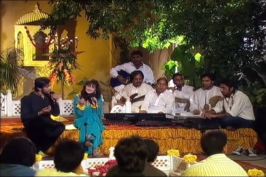 Kaheen Do Dil Jo Mil Jate Bigadta Kya Zamane Ka- - Ali Abbas - Sara Raza Khan