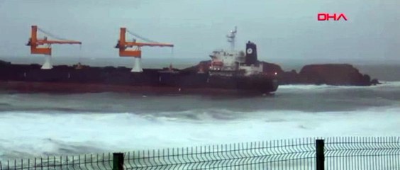 İstanbul Boğazı'nda yürekler ağza geldi