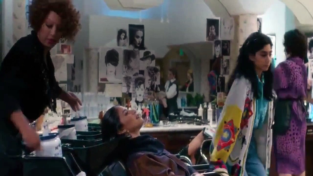 GLOW S 03 E 02