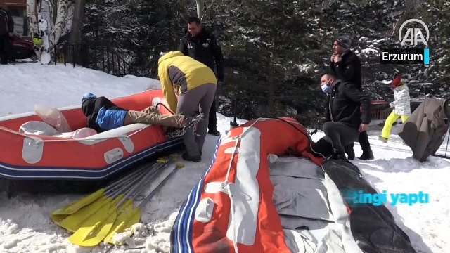 Off-road tutkunları Palandöken'de kar raftingi yaptı