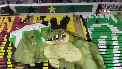 Bursaspor taraftarından muhteşem koreografi