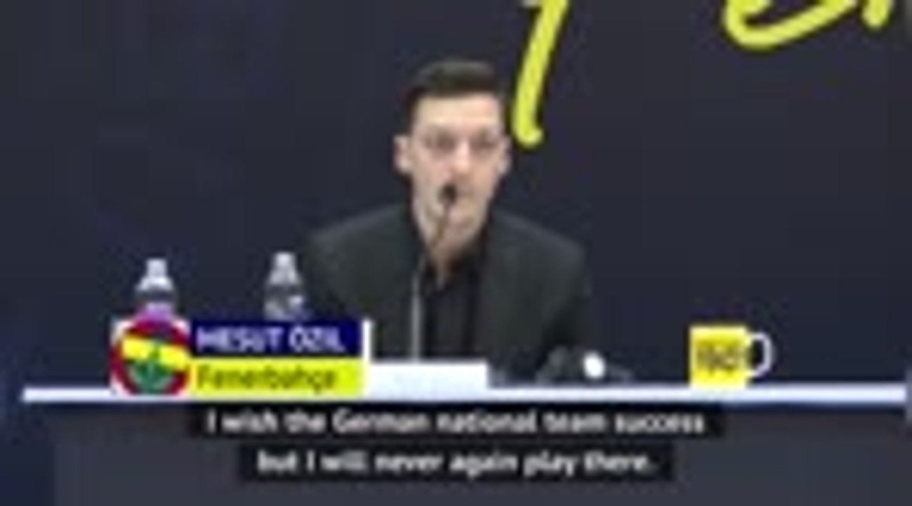 Ozil rules out international football return fo...