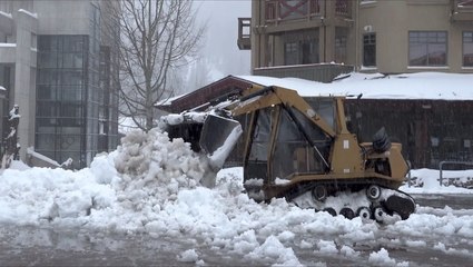 Squaw Valley gets 2 feet of snow overnight
