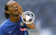 Ronaldinho haciendo de las suyas ¿Este gol es válido?