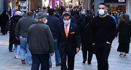 Prof. Dr. Özlü: Maske karbondioksit birikmesine neden olmaz