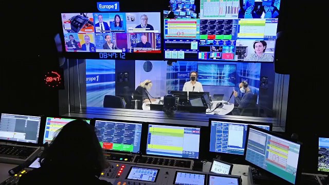 Emmanuel Macron : Ça sera un confinement expresso, court et amer avec deux sucres ! (Canteloup)