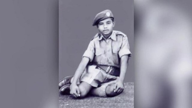 As a child Modi joined NCC, inspects Guard of Honour